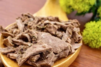 imgi_21_task_01kd5htw9jeve8f58b5xgnxy2r_1766491819_img_0